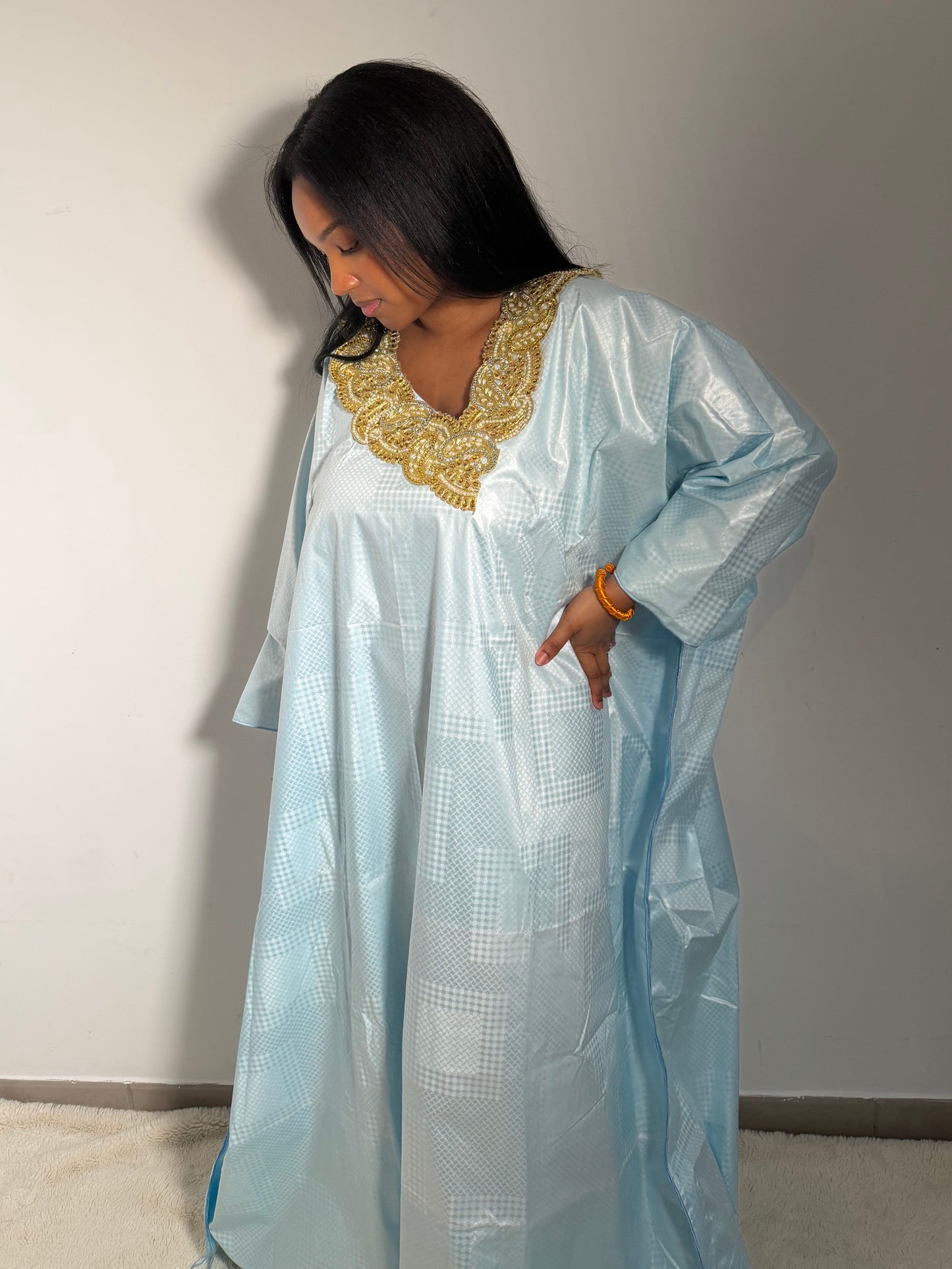 Bazin bleu clair FEMME